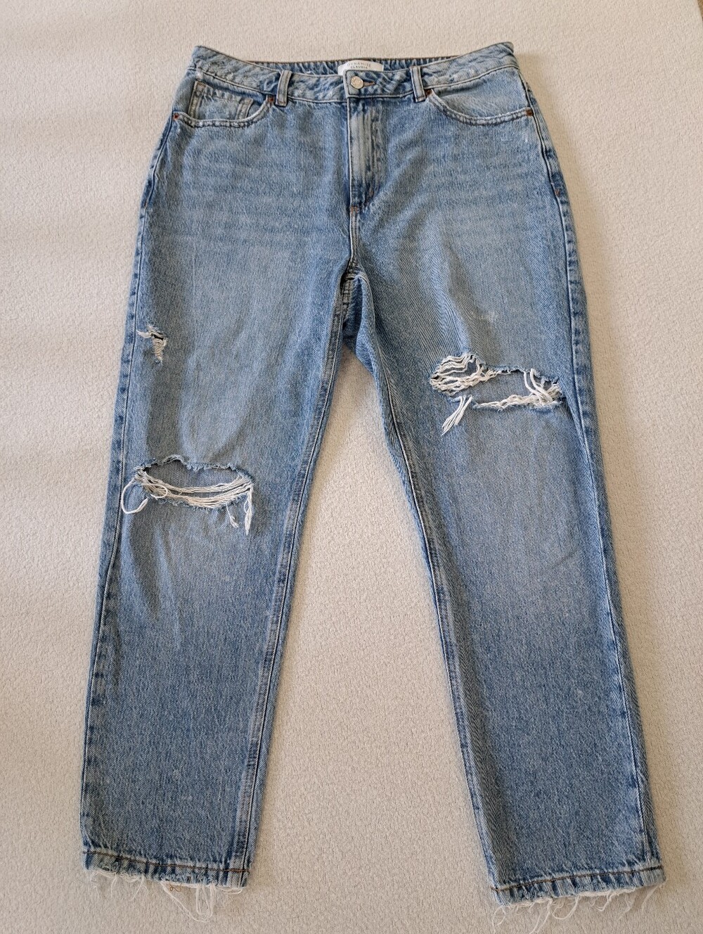 Dynamite Claudia High Rise Mom Jeans Womens Size 30 Blue Distressed Denim